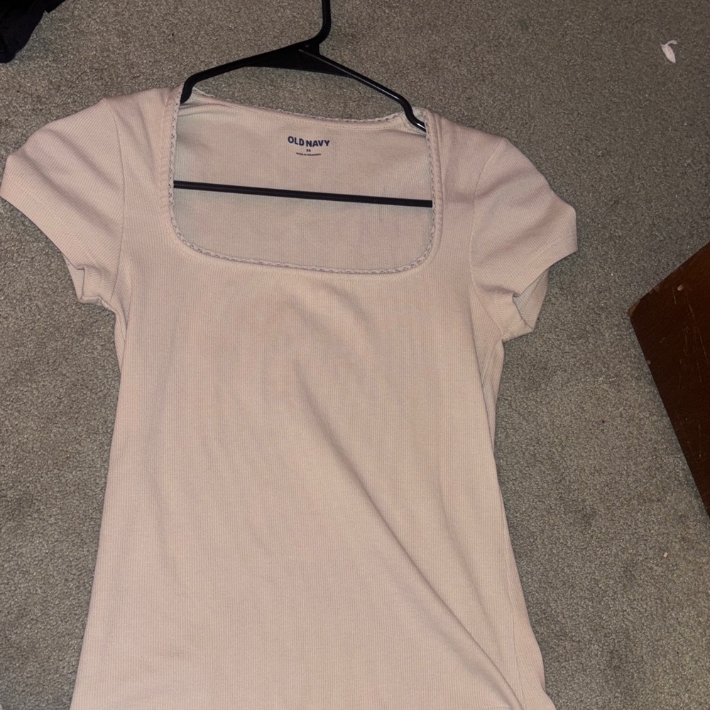 Old Navy Women's Short Sleeve Cream Tee